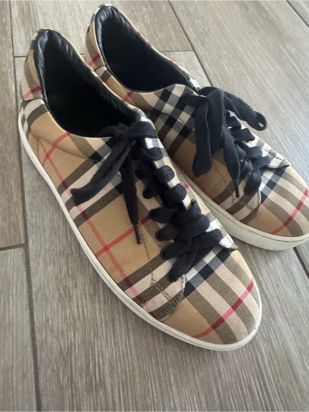 Burberry Plaid Lace-Up Sneakers in Beige and Black